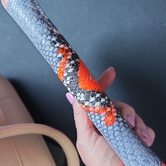 Tory Burch Wallet - Picture 6 of 8